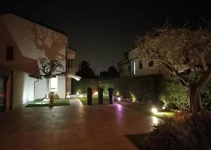 Oda ve Kahvaltı Montevecchi13 3*