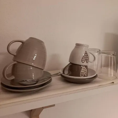 Montevecchi13 Bed and Breakfast Ίμολα