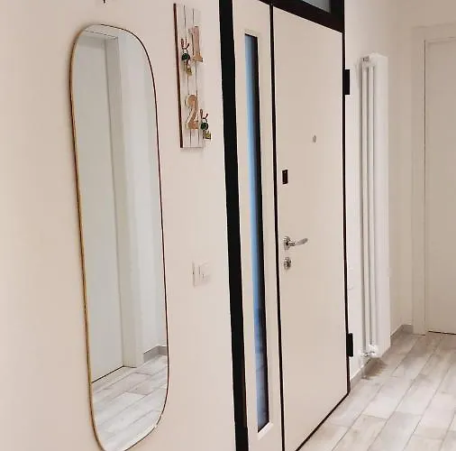 Montevecchi13 Bed and Breakfast Ίμολα